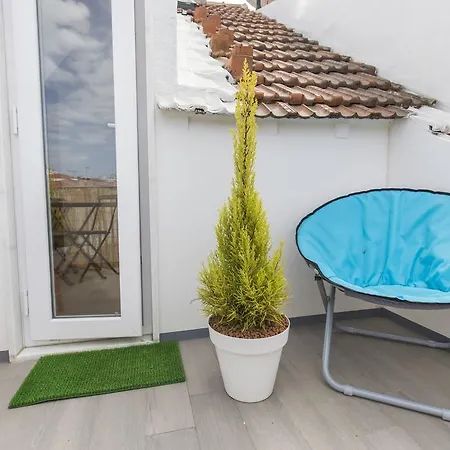 Lovelystay - Bairro Alto Hill Amazing View * Lisbon