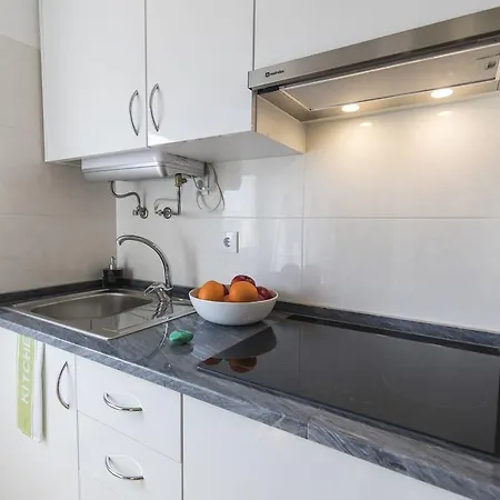 Apartment Lovelystay - Bairro Alto Hill Amazing View *